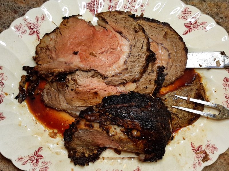 Prime Rib with Red Wine&nbsp;Sauce