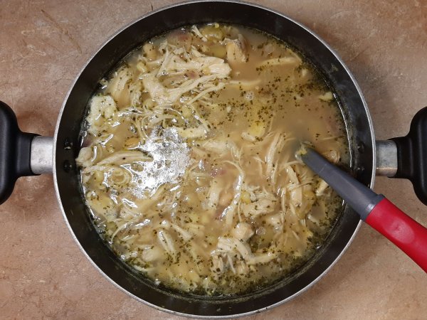 pot of white chicken chili